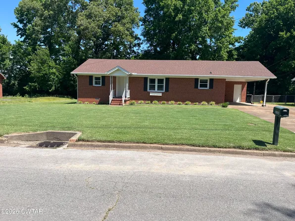 3309 Eastview Dr, Humboldt, TN 38343