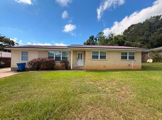104 Yellowleaf Dr, Enterprise, AL 36330
