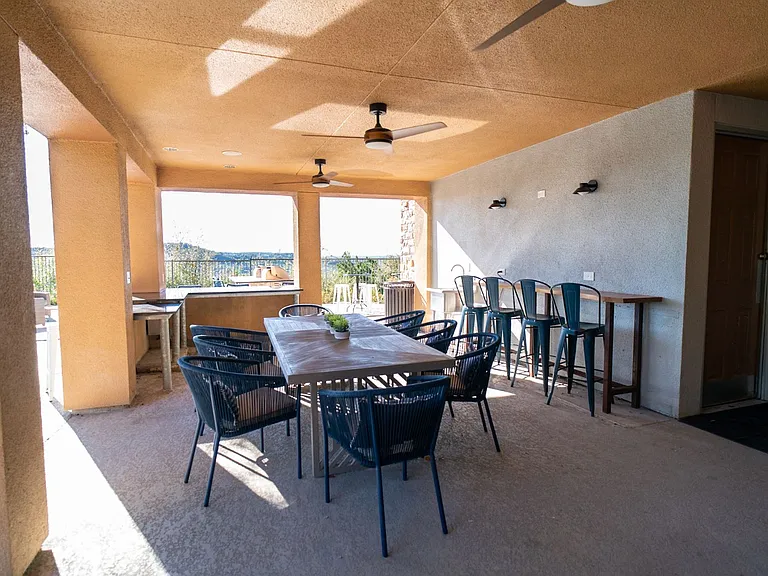 10x Living at Grandview — Photo 19