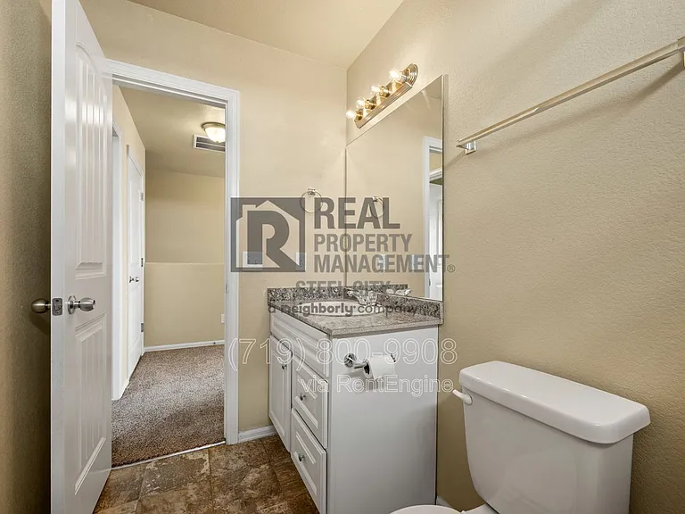 947 E Kirkwood Dr — Photo 33