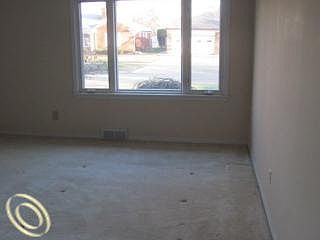 5th image of 875 N Brys Dr