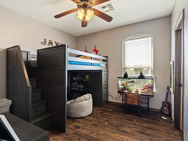 8398 SW Sun Valley Dr — Photo 24