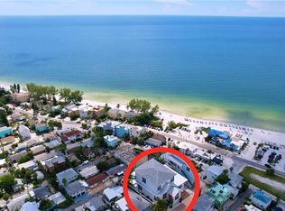 115 90th Ave, Treasure Island, FL 33706