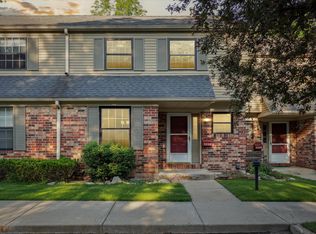 3230 Pine Bluff Ln, Kalamazoo, MI 49008