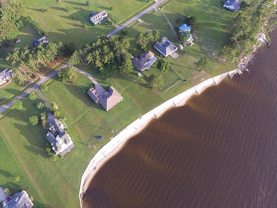 1st image of 107 Little Creek Dr