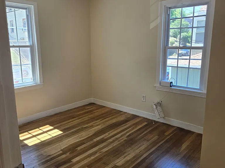 73 New St #3 — Photo 6