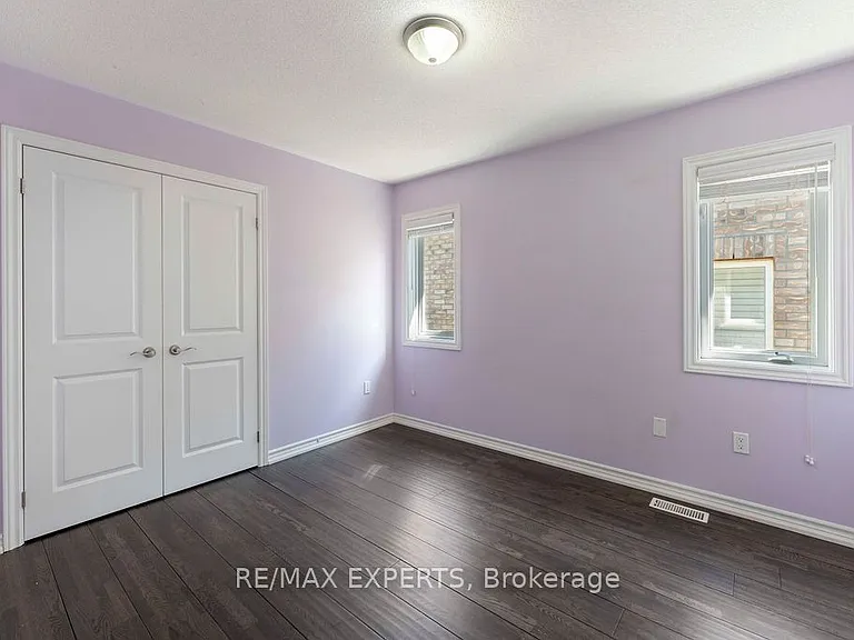 300 Remembrance Rd — Photo 21