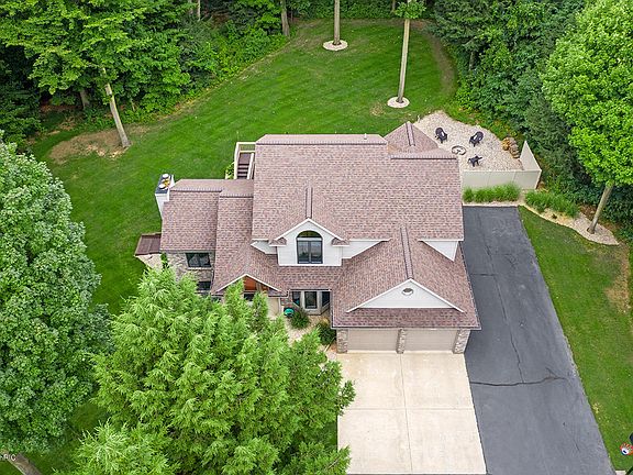 2nd image of 4102 White Pine Dr