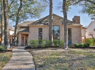 6903 Ashmore Dr, Houston, TX 77069