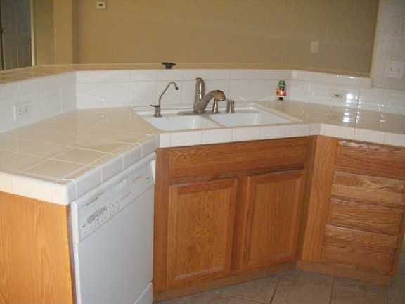 2nd image of 2085 Pasado Ave