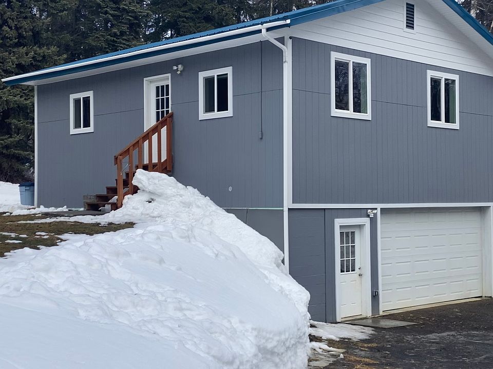 1st image of 310 Bote Ln