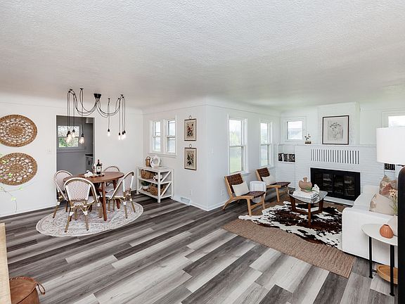 5th image of 3141 SE 22nd St