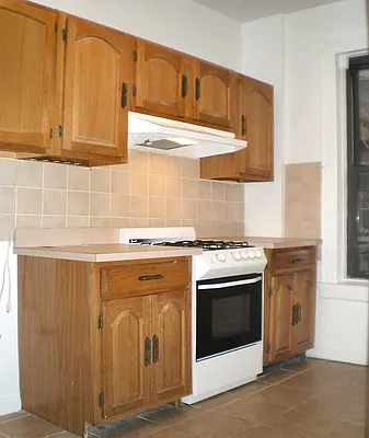 Rented by City Connections Realty | media 25