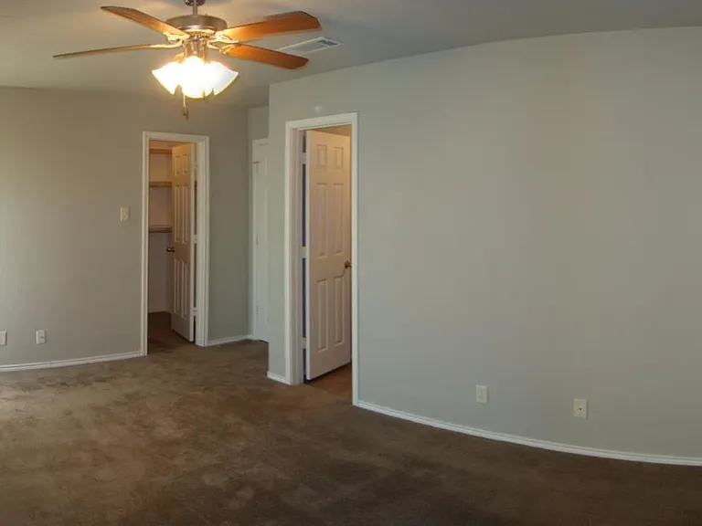 3807 Ida Dr — Photo 10