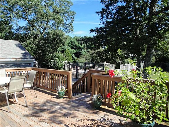 5th image of 8 Skyline Dr #8