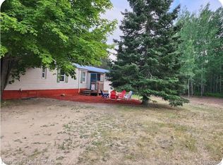 272 Reynard Dr, Mio, MI 48647