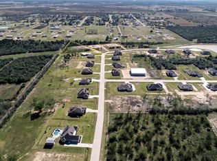 1423 Southfork Ranch Dr, Sealy, TX 77474