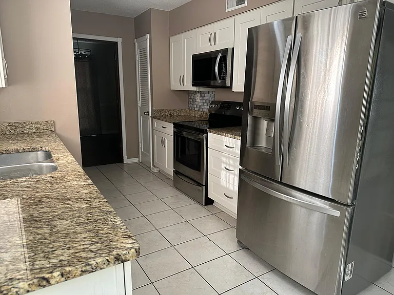 1725 David Dr — Photo 4