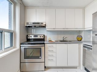 2851; 2861 Baycrest Drive, Ottawa, ON K1V 8X8