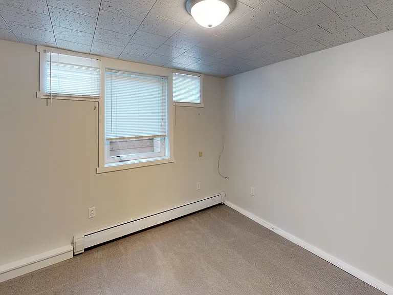 409 S 11th Ave #B — Photo 23