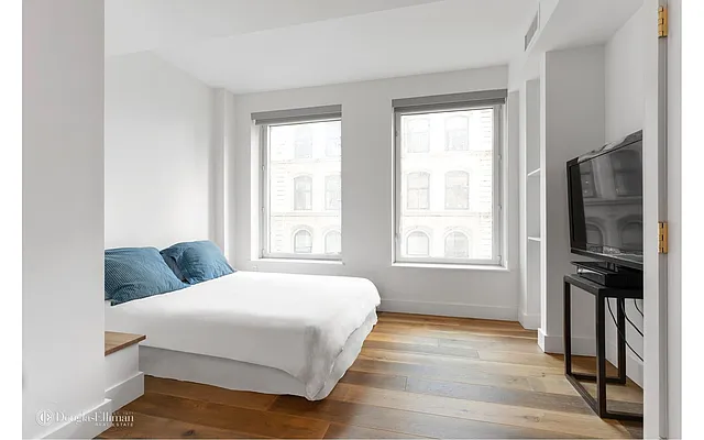 Rented by Douglas Elliman | media 3