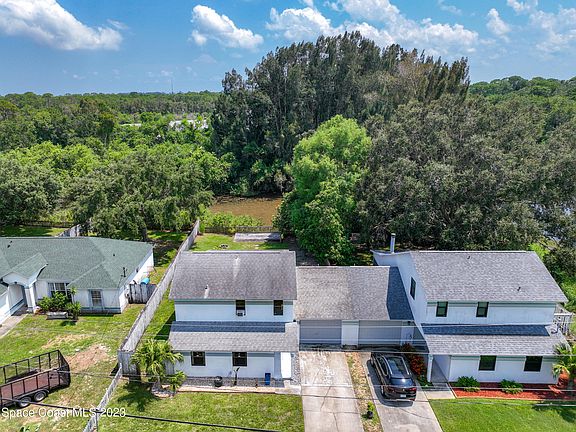 3rd image of 107 Gator Dr