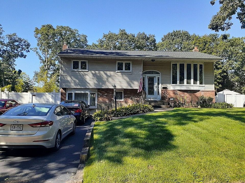 1st image of 188 Tredwell Ave