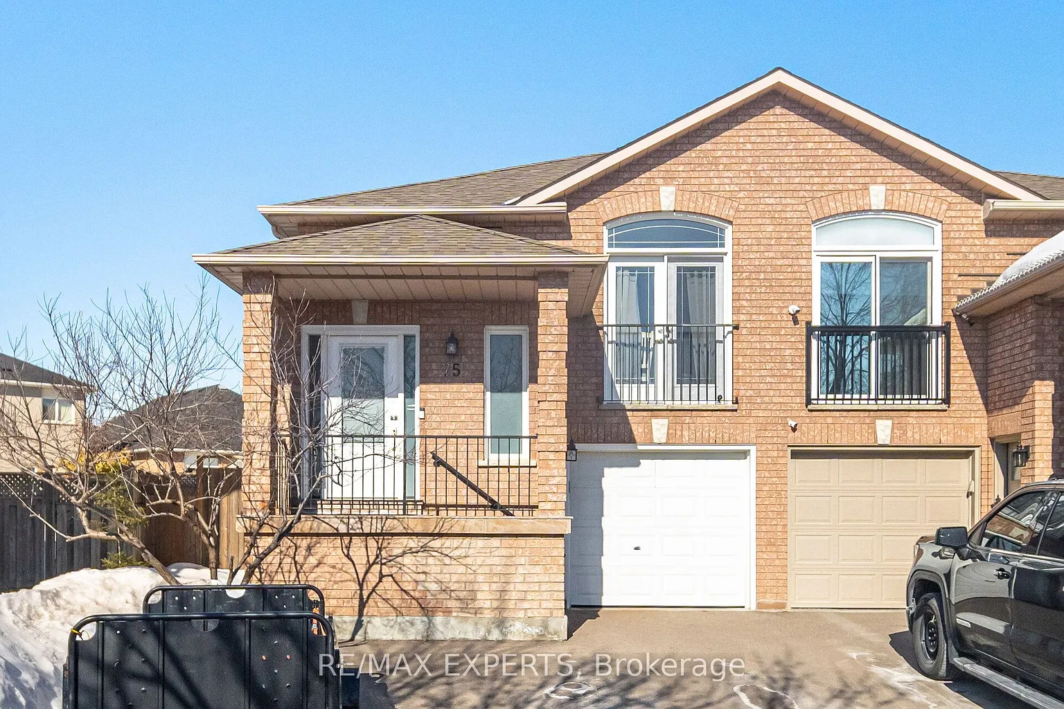 75 Corkwood Cres photo 1