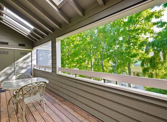 5th image of 1707 Parkview Green Cir