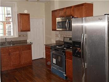 5th image of 5811 Catharine St