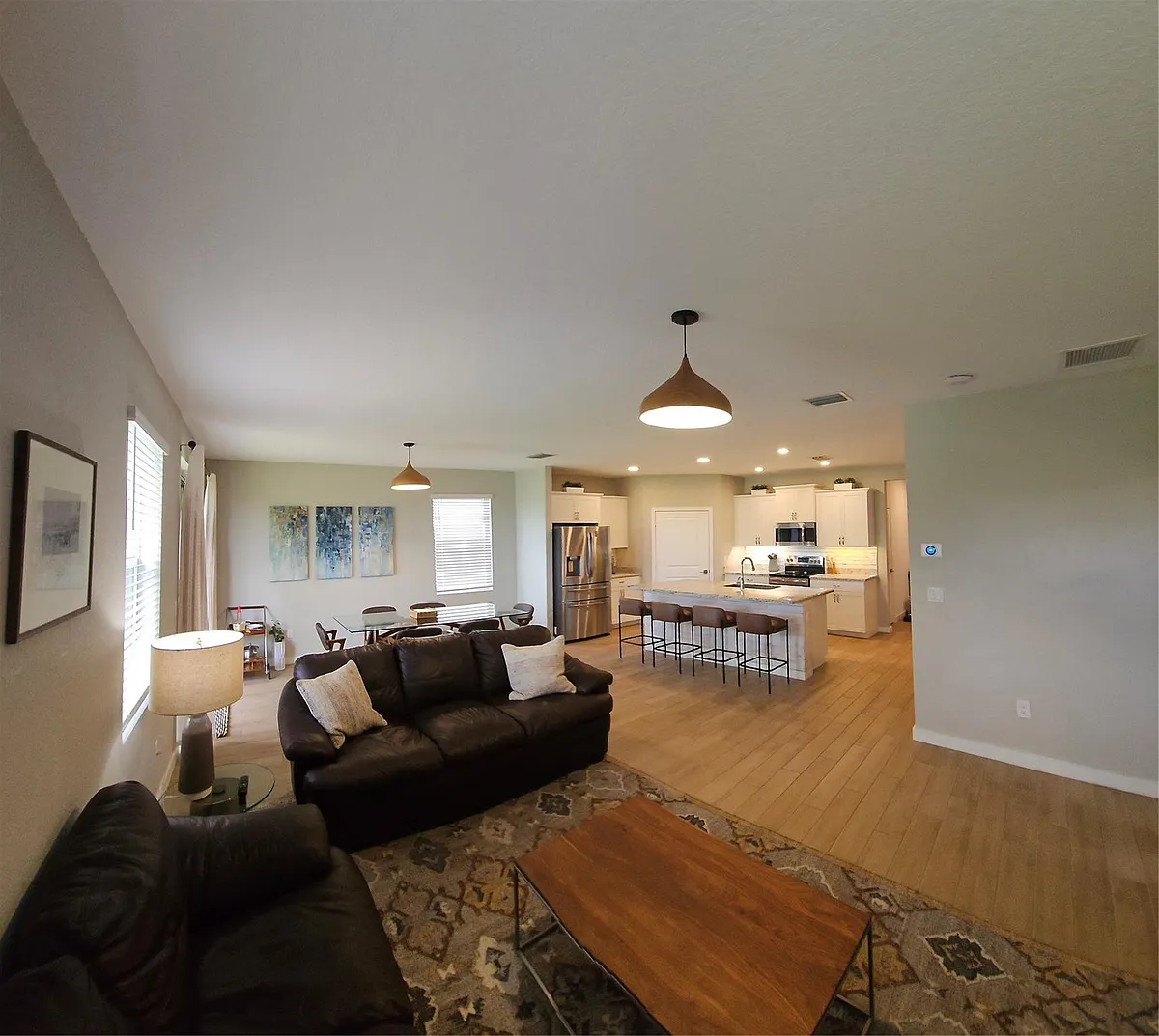 Building Photo - 3034 NE Skyview Ln