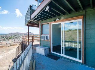 3865 Pukalani Pl #B, Honolulu, HI 96816