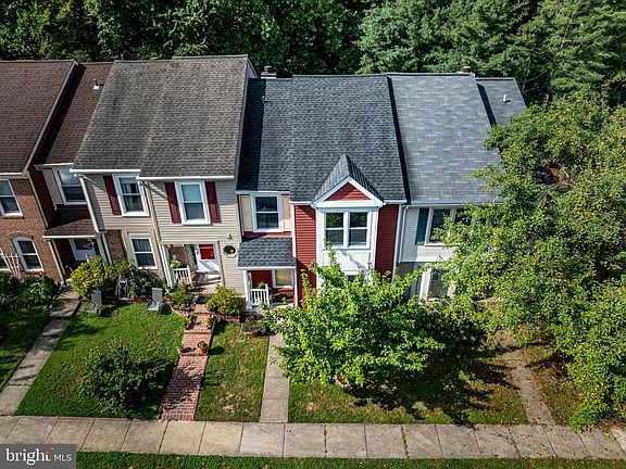 4th image of 11570 Hill Meade Ln