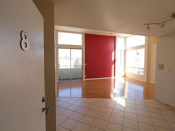 3rd image of 856 N Van Ness Ave APT 8