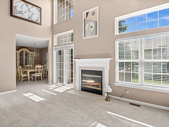 4th image of 2222 Foxmoor Ln #2222