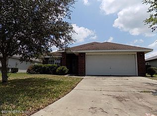 2490 Spring Pond Ln, Jacksonville, FL 32221