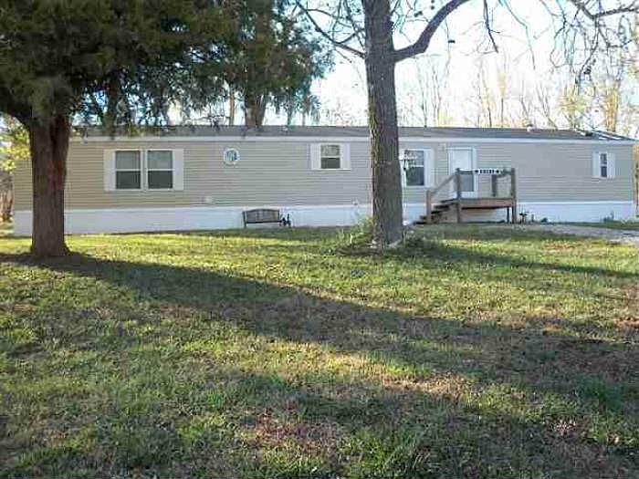 126 S 8th St, Quenemo, KS 66528 Zillow