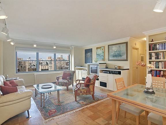 4th image of 180 W End Ave APT 24S