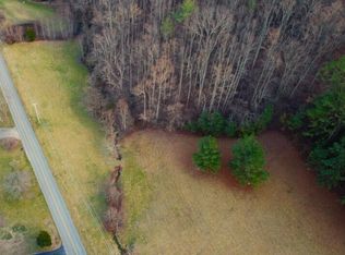 185-187 Hall Rd, Jonesborough, TN 37659