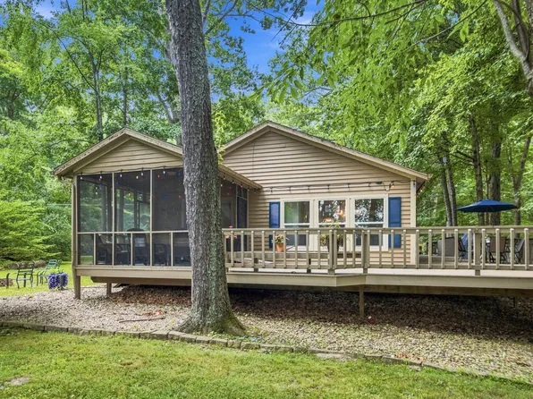 12301 W Grant Ham Ln, Monticello, IN 47960