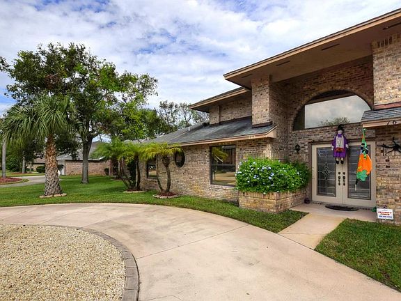 4th image of 763 Sandy Hill Cir