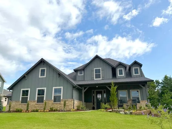8117 Amber Ridge Dr, Edmond, OK 73034