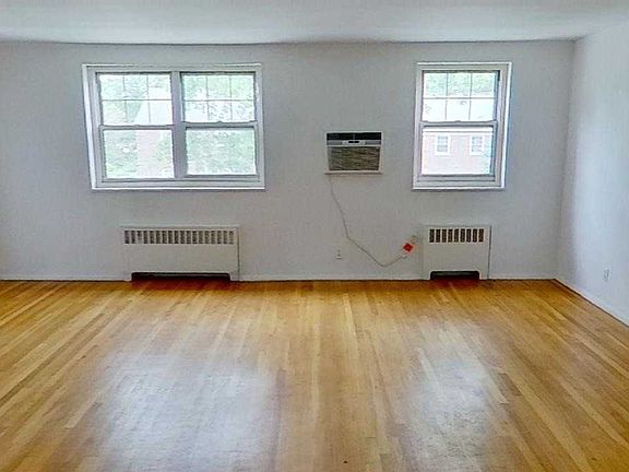 3rd image of 6009 251st St