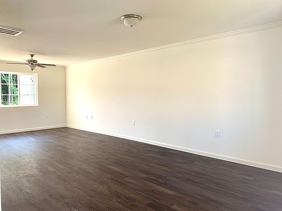 2nd image of 5022 Apsley Dr