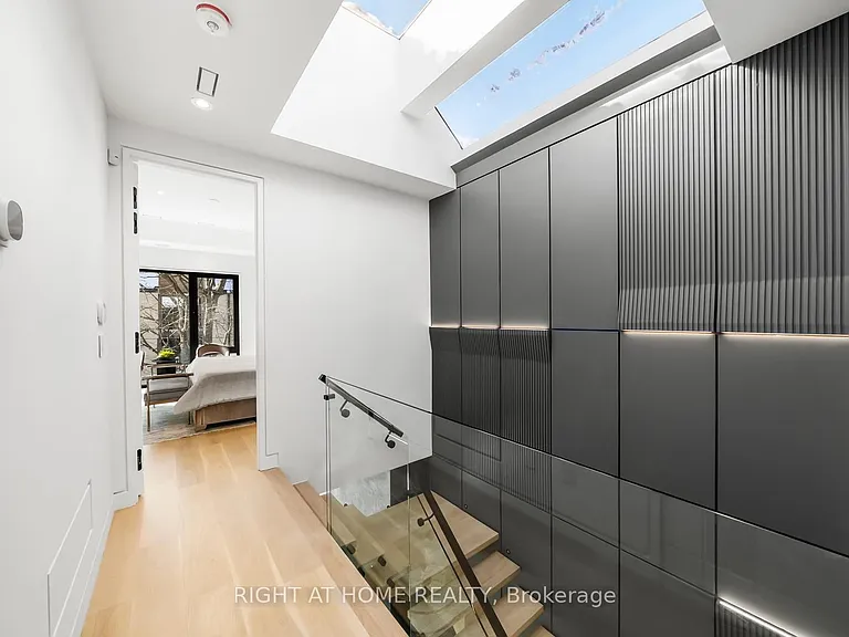 74 B Rathnelly Ave — Photo 21