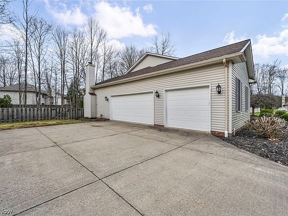 4th image of 3169 Apollo Dr