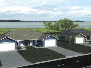 203 Linden Ln, Fox Lake, WI 53933