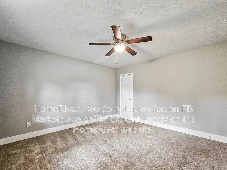 3006 Stanton Rd SE — Photo 8