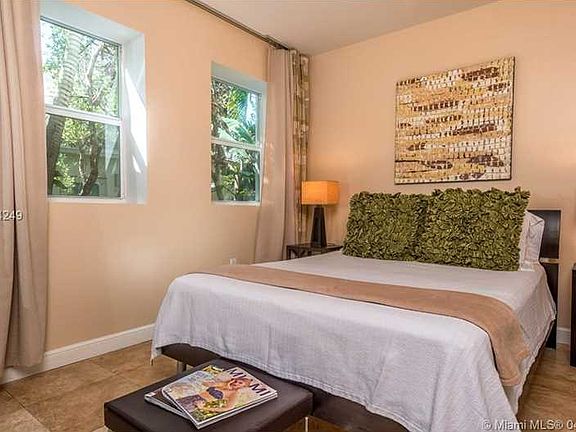 5th image of 334 Euclid Ave APT 106