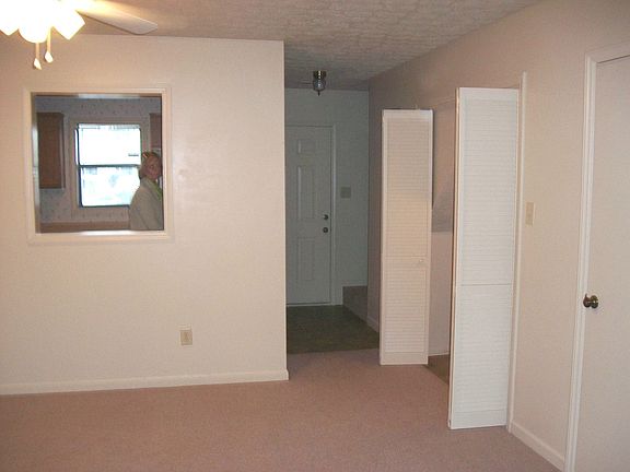 4th image of 3714 Symi Cir APT .h